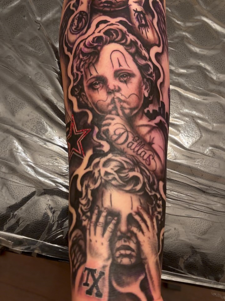 Three-face angel portrait sleeve in black-and-grey