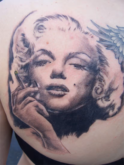 MARILYN MONROE