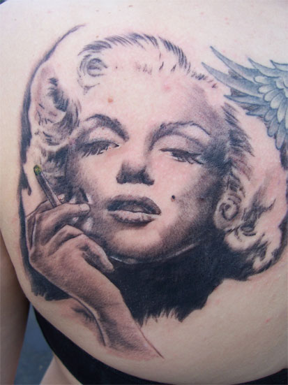 MARILYN MONROE