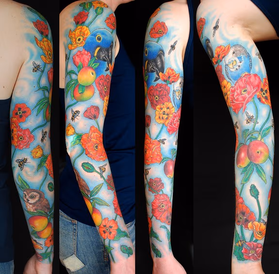 Poppies, Parrots and Apples