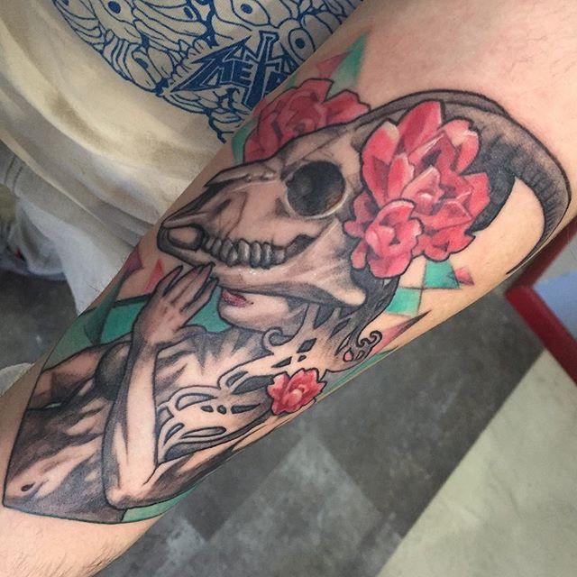Art Nouveau ramskull