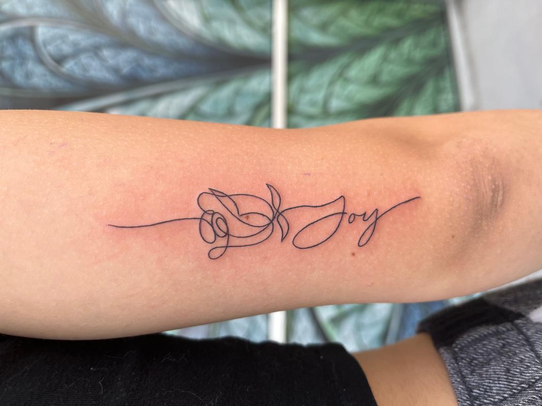 ROSE FINE LINE