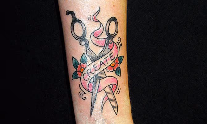 Scissors color tattoo