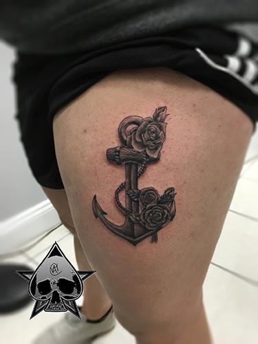 Anchor and roses