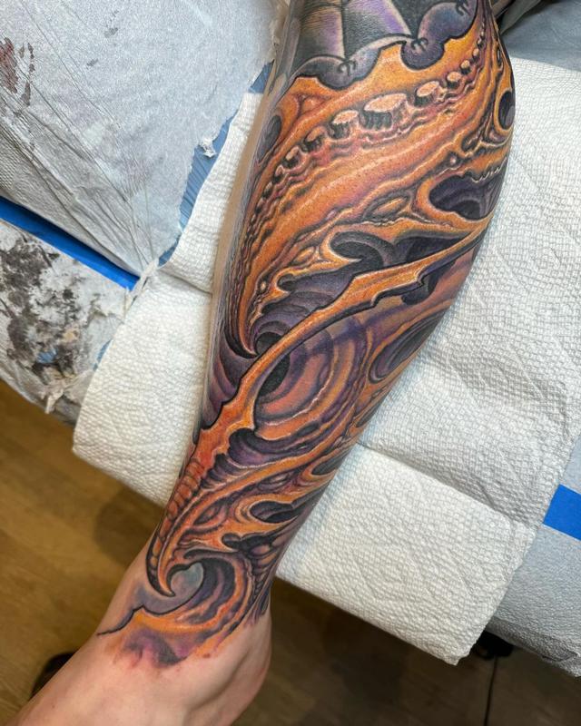 Spiral Biomech Leg Sleeve