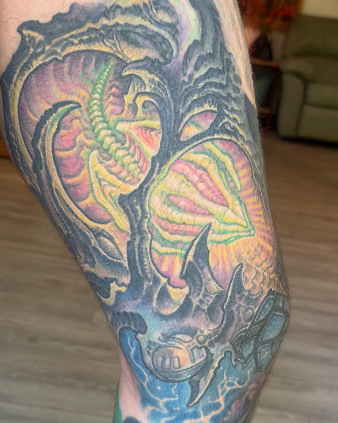 Biomechanical Star Wars & Alien leg sleeve