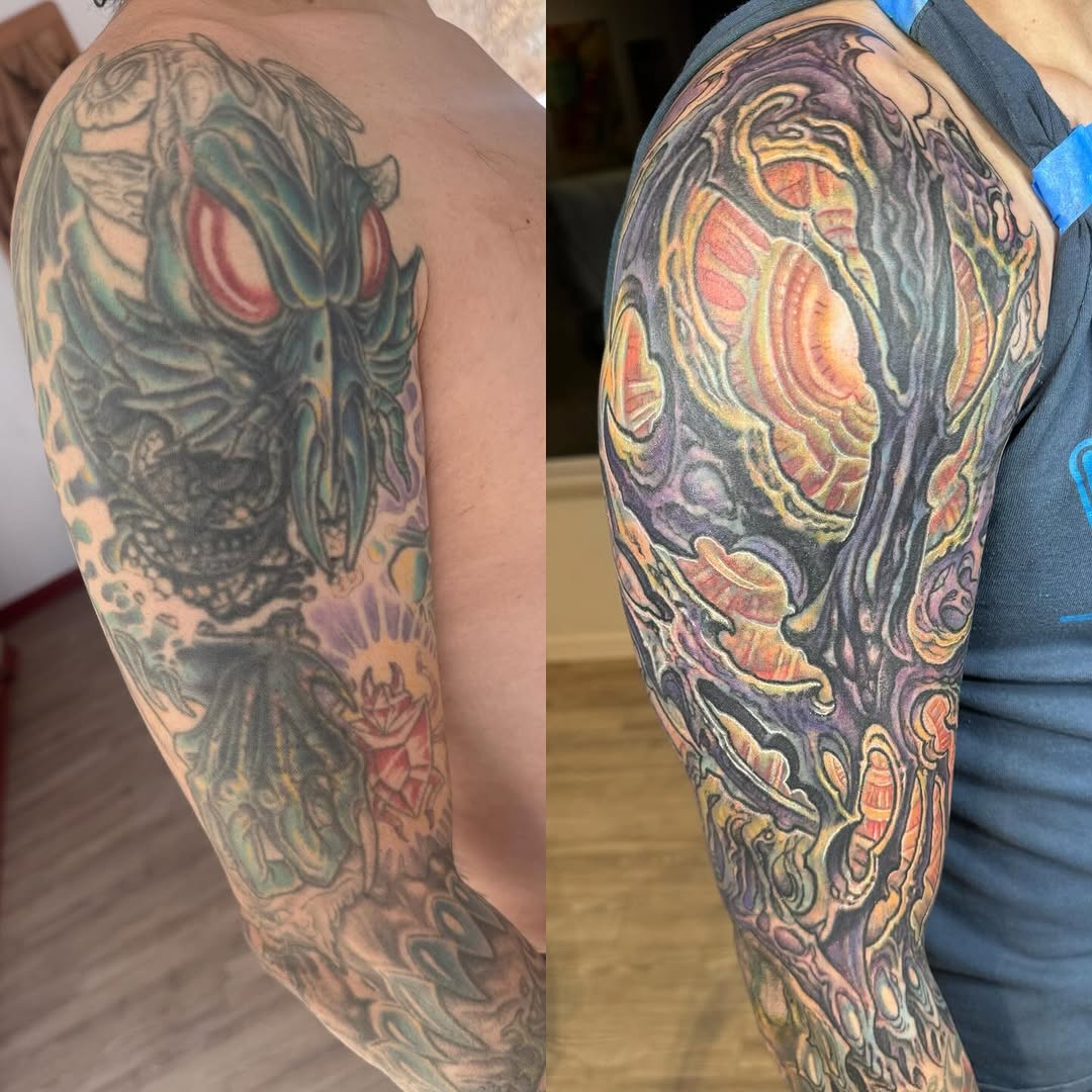 Biomechanical color sleeve coverup, arm