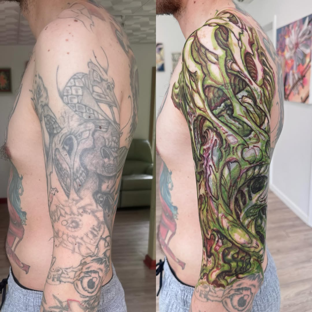 Biomechanical cover-up tattoo, upper arm