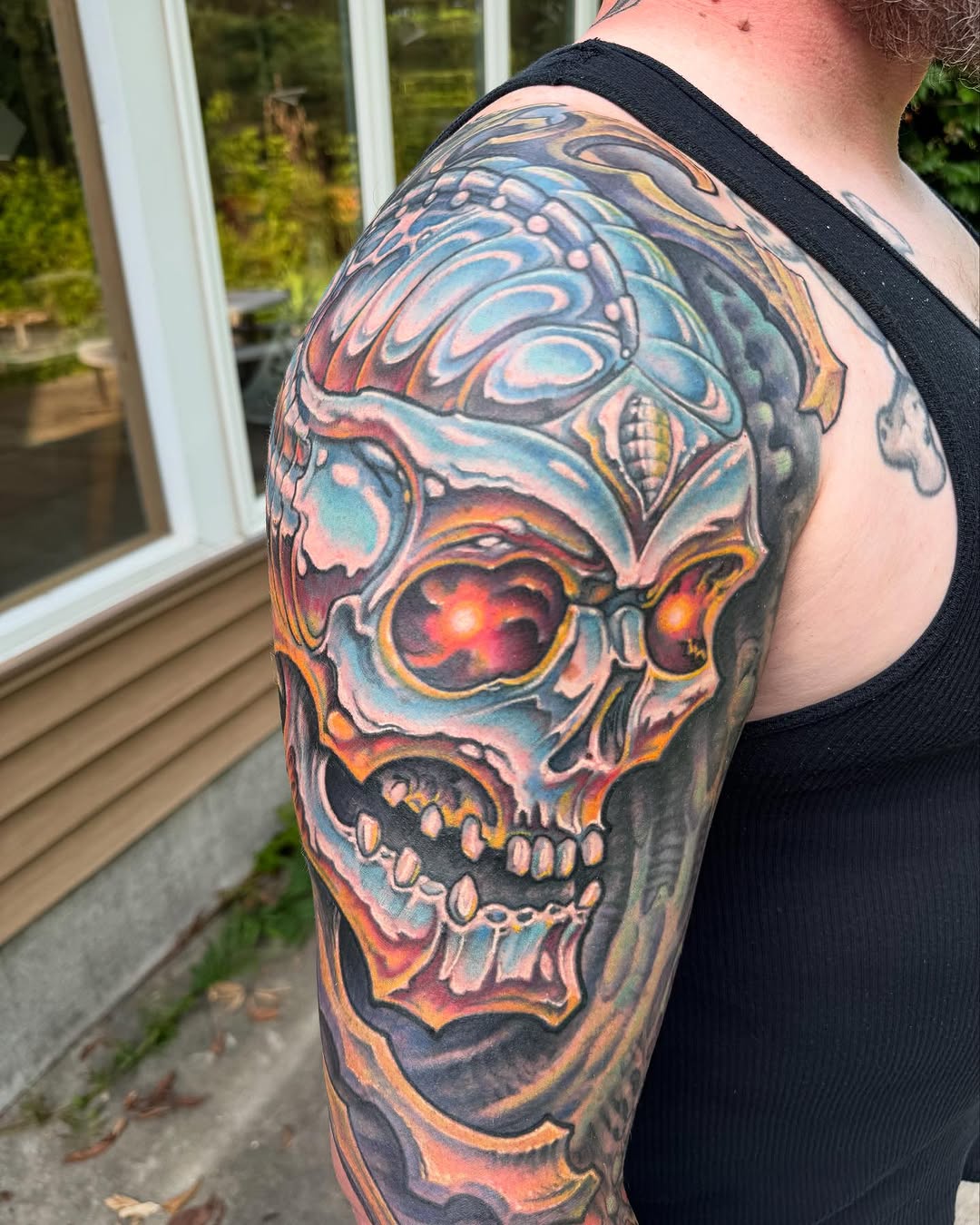 Biomechanical chrome skull sleeve in color