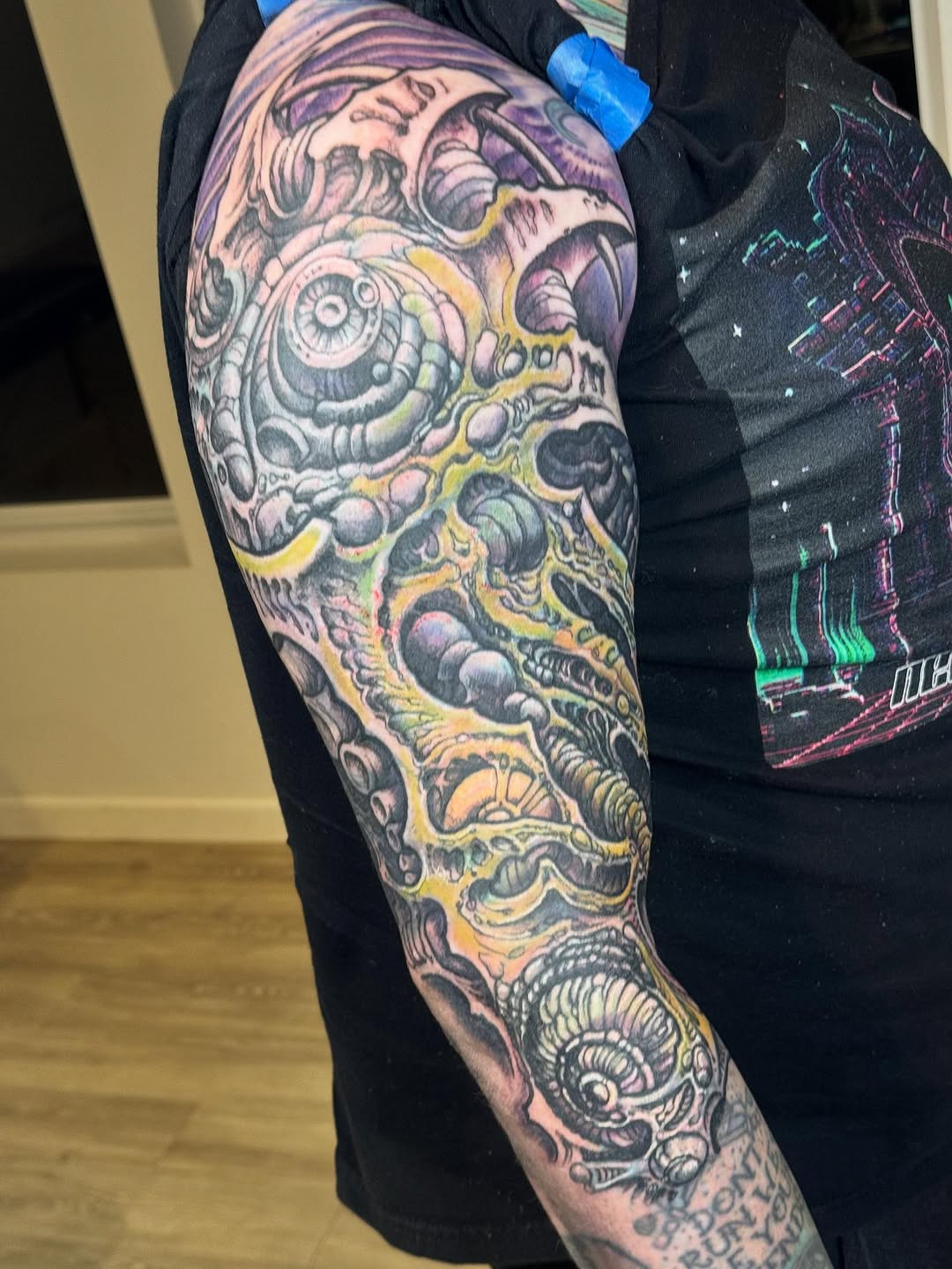 Biomechanical color full sleeve coverup