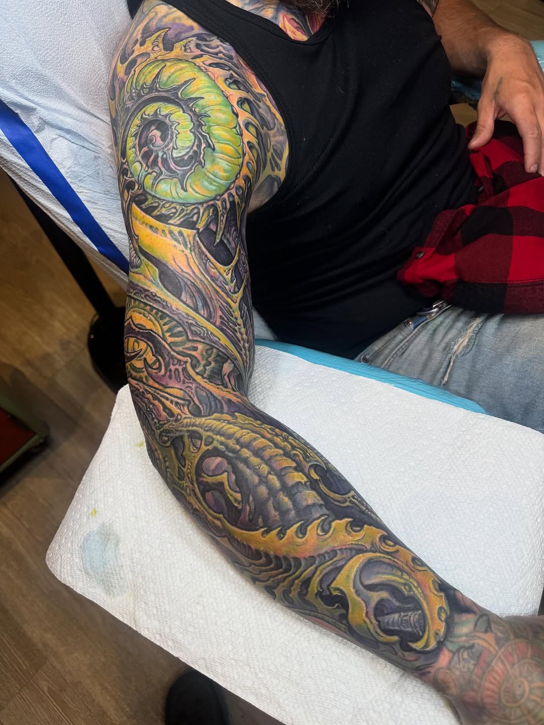 Biomechanical color cover-up full sleeve