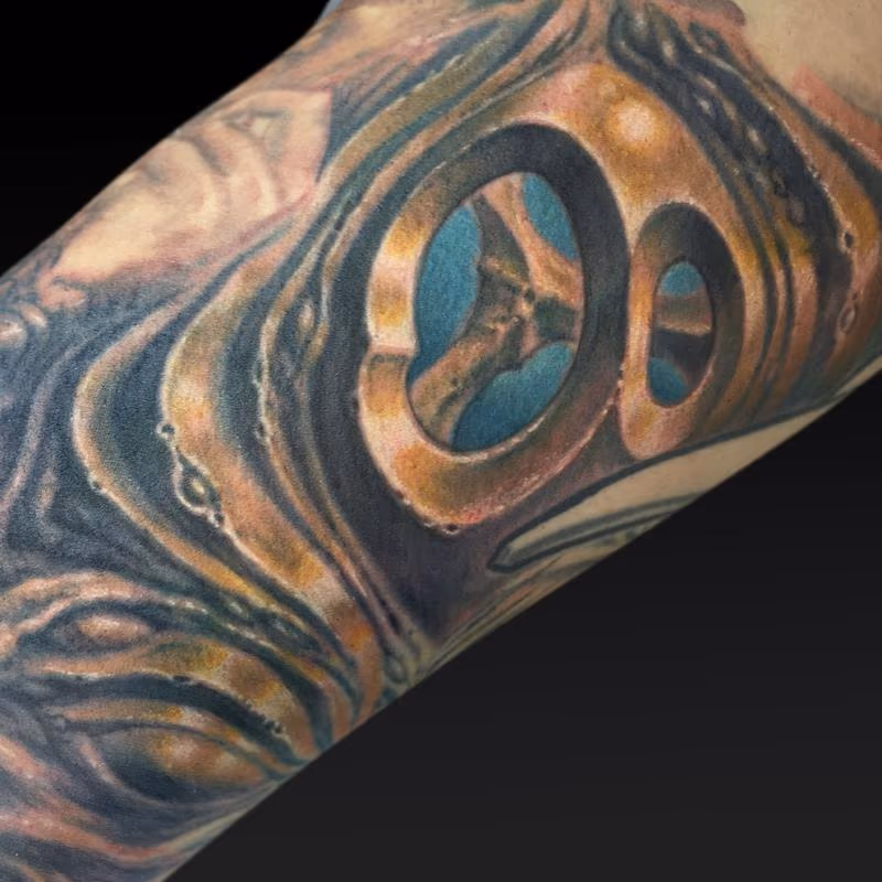 Adam Thigh