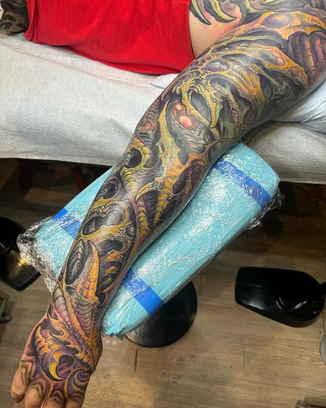 Spiney Biomech Arm Sleeve