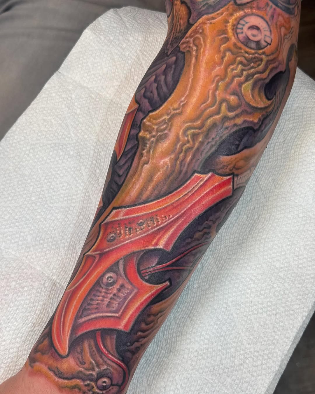 Biomechanical alien cyber sleeve in color