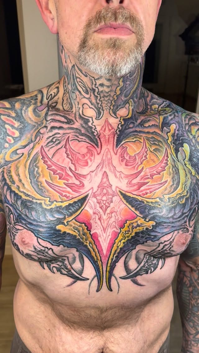 Biomechanical color chest and neck piece