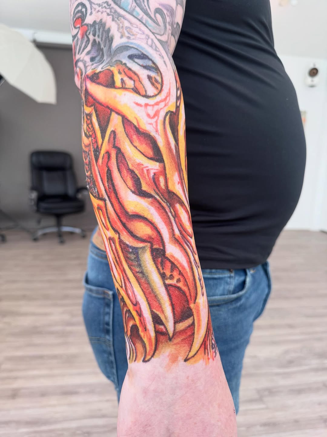 Biomechanical full sleeve in orange and red