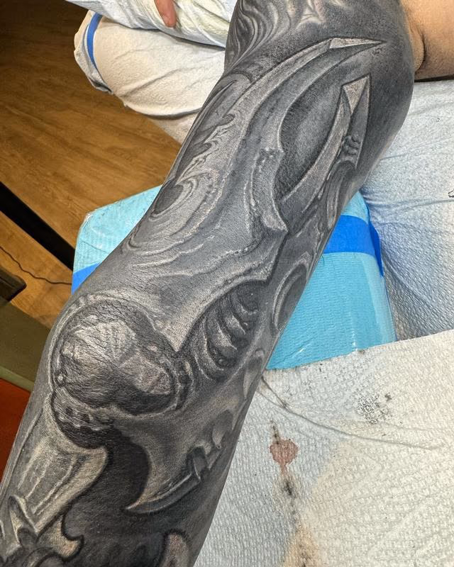 Blackout Biomech Sleeve