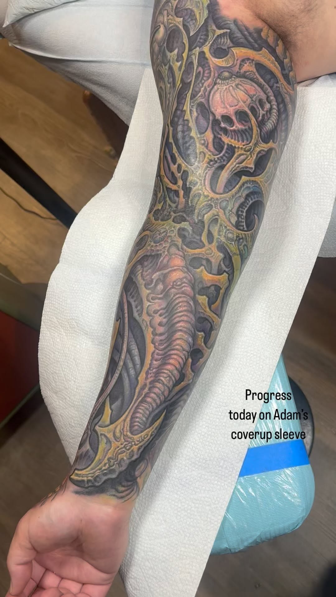 Biomechanical color cover-up full sleeve