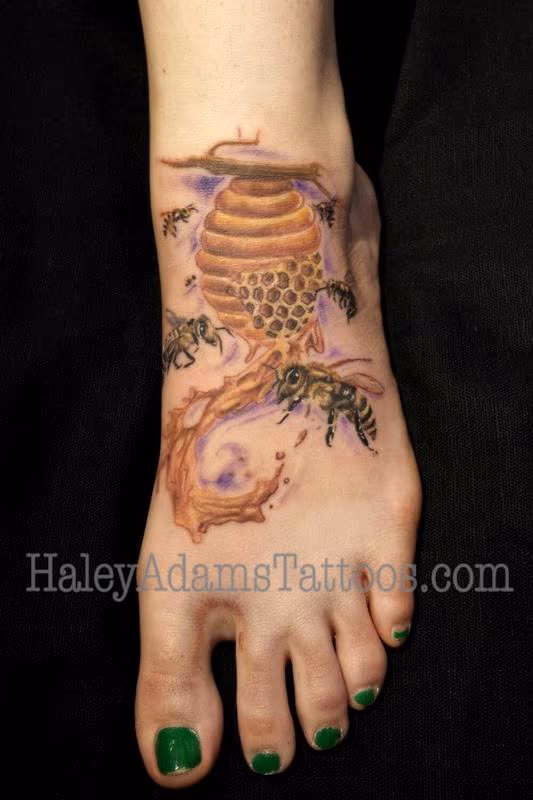 honey bee tattoo