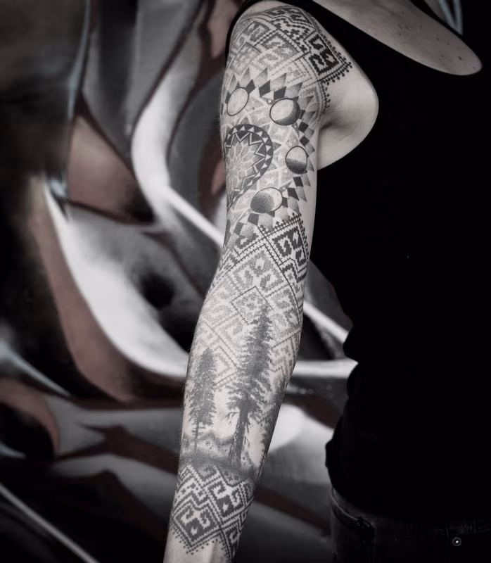 blackwork dotwork sleeve
