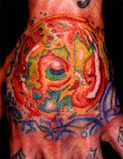 Color Swirl on Hand