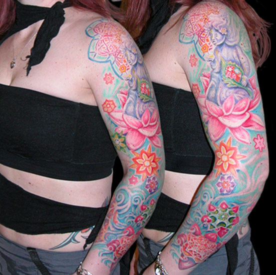 Color Sleeve with Lotus