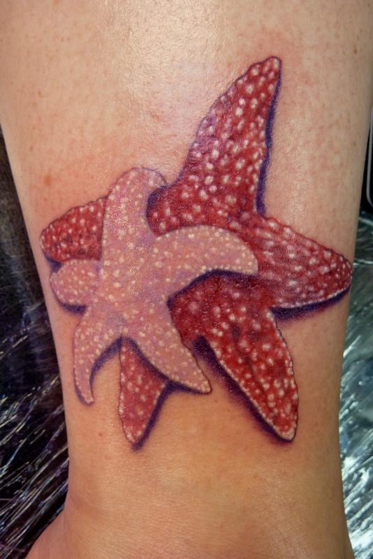 realistic starfish tattoo