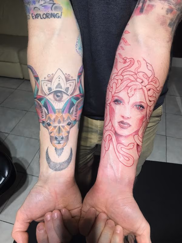 Medusa & Geometric goat