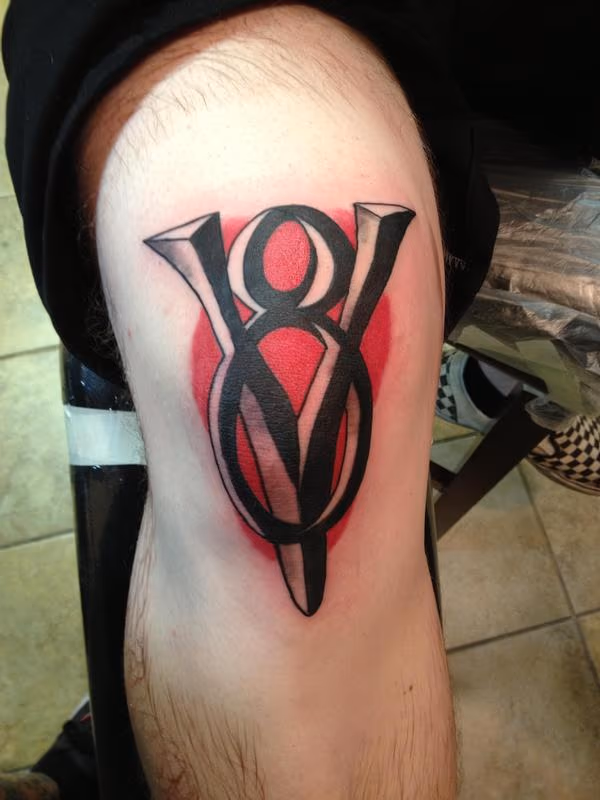 V8