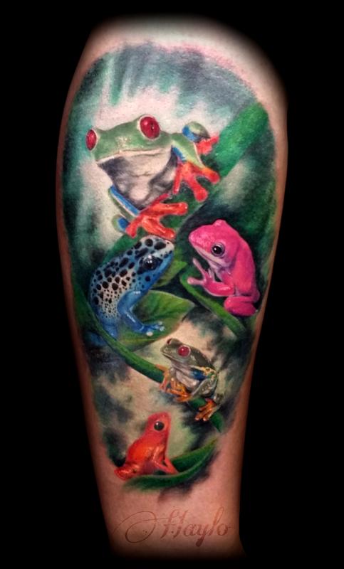 Custom Tree Frog Leg Tattoo