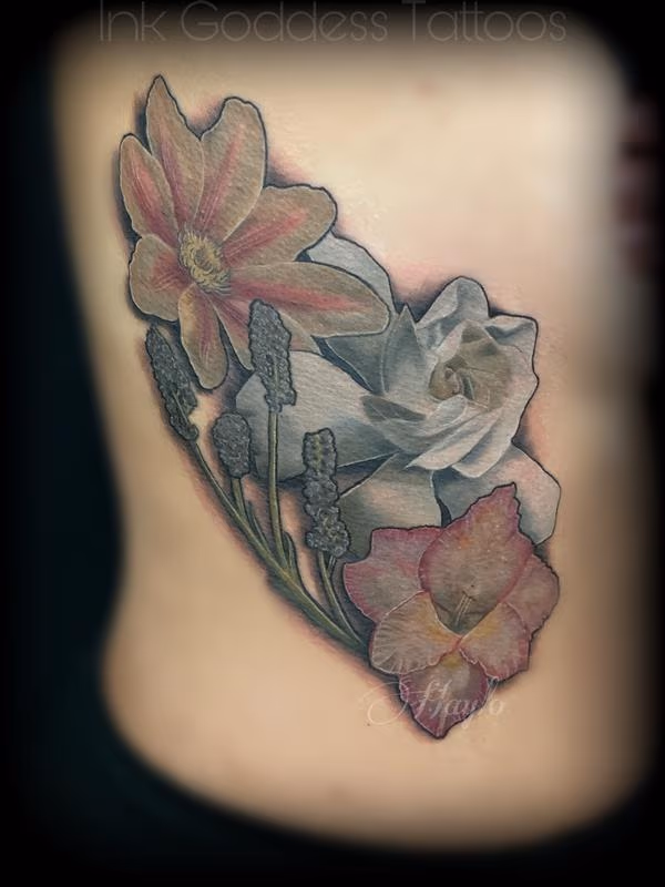 Realistic Floral tattoo by Haylo