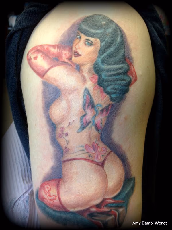 Bettie Page style pinup