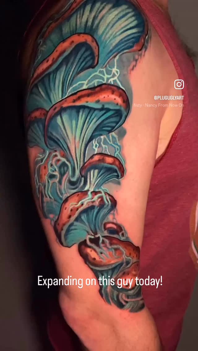 Illustrative mushroom sleeve in color