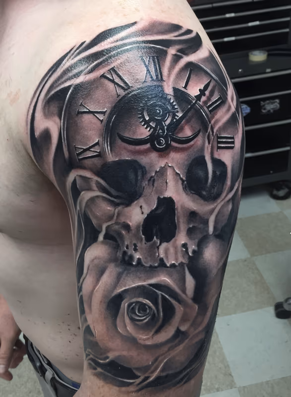 clock skull