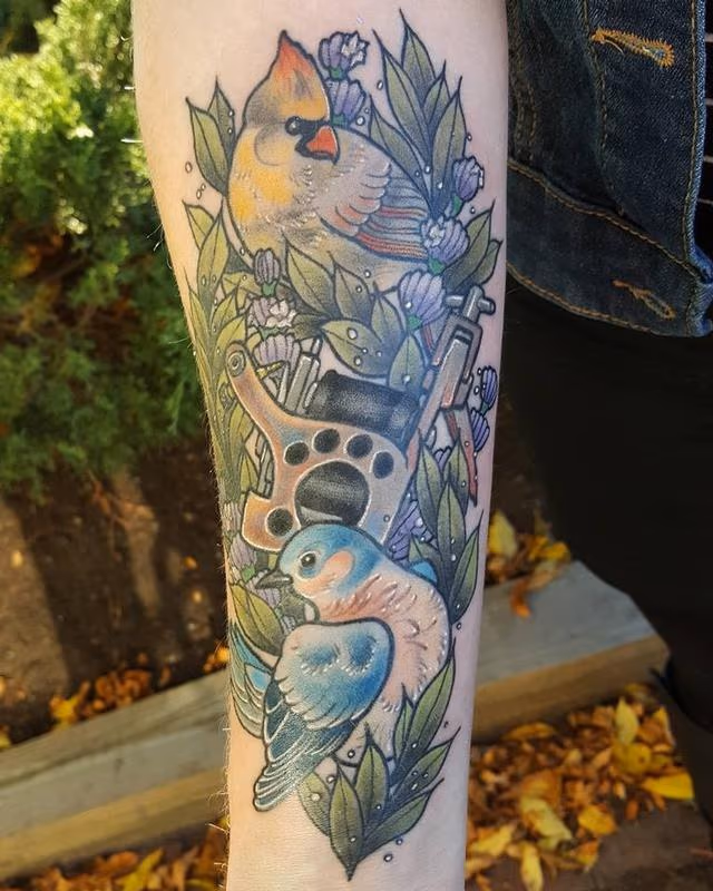 Birds and Tattoo Machine