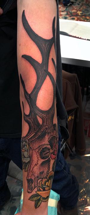 Elk Skull and Roses Tattoo