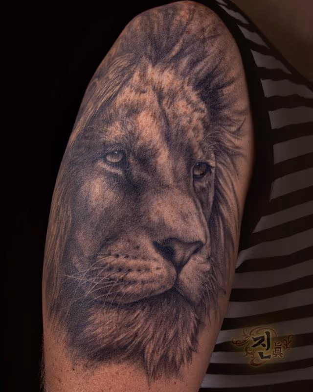 Lion