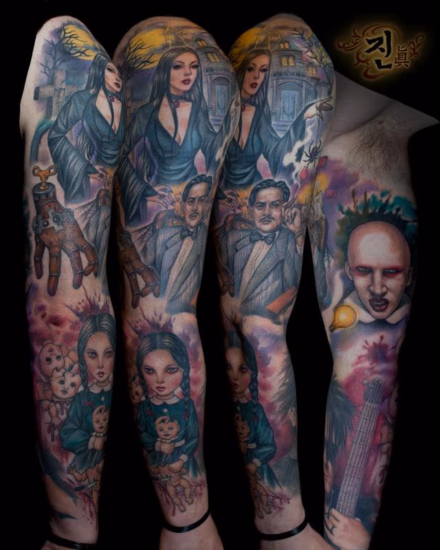 Addams Family Sleeve