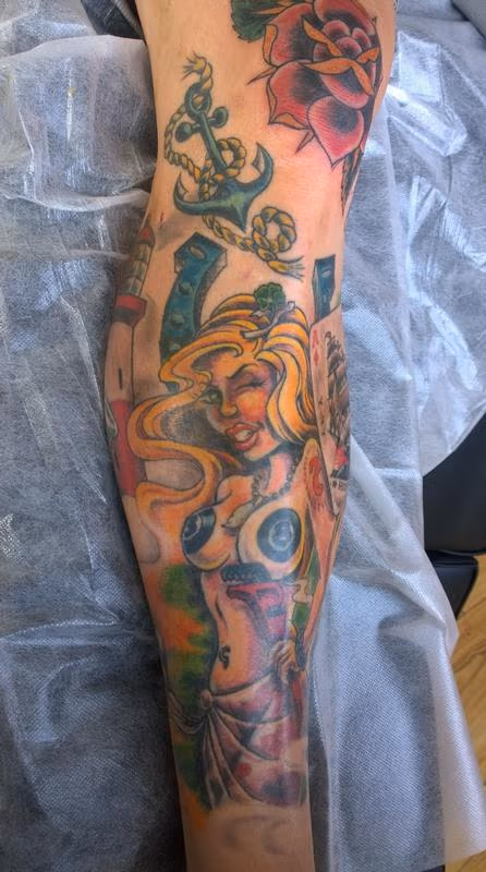 Lady Luck New School Color Leg Sleeve