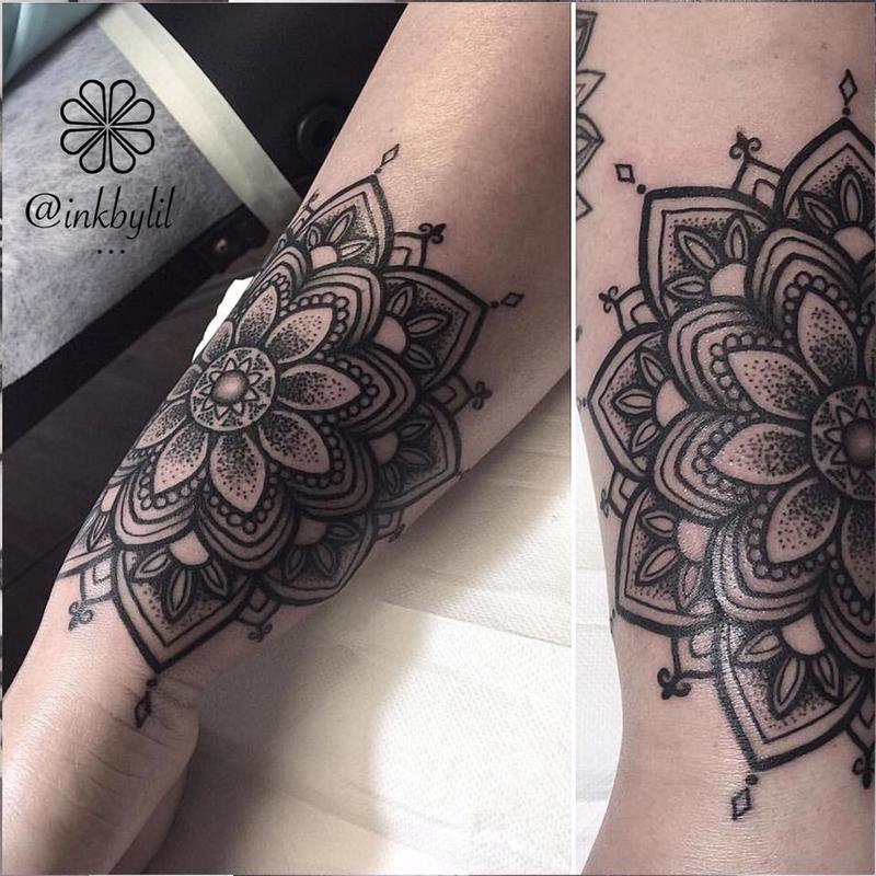 blackwork mandala