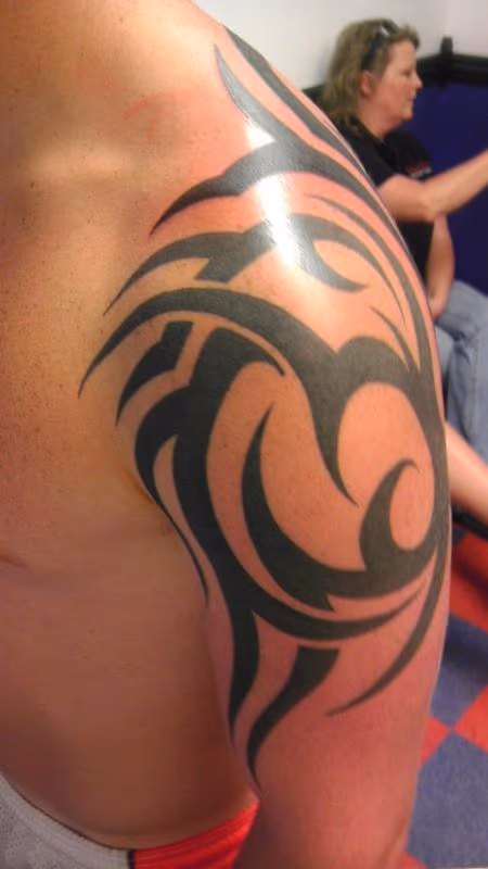 tribal 1/4 sleeve