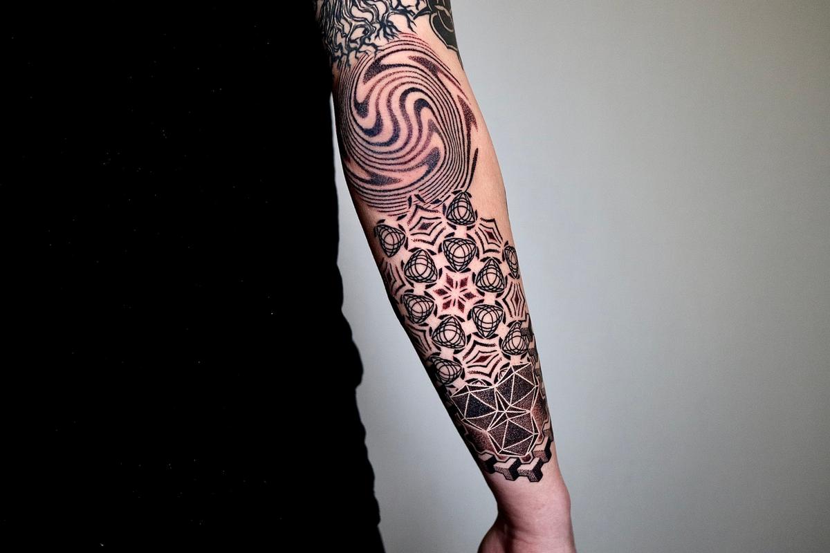 Blackwork Forearm