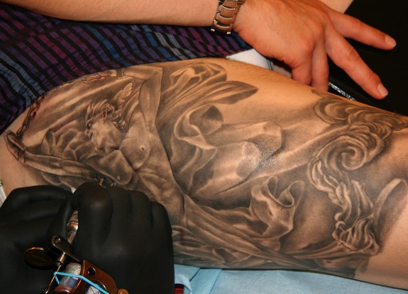 TITANS stéphane chaudesaigues. tattoo. tatouage.paris. avignon.