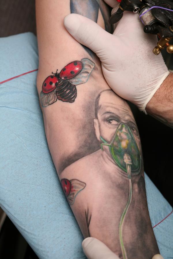 TATTOO PARIS AVIGNON FRANCE, TATOUAGE PARIS AVIGNON TATTOOS,TATOUEUR PARIS, BOUTIQUE TATTOO PARIS, BOUTIQUE TATOUAGE AVIGNON