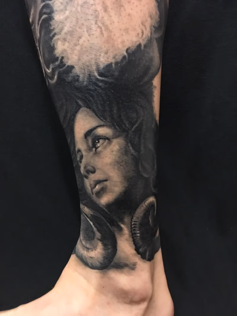 Portrait Tattoo