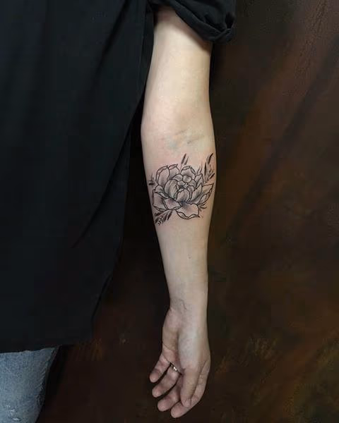 Line and Dotwork Flower