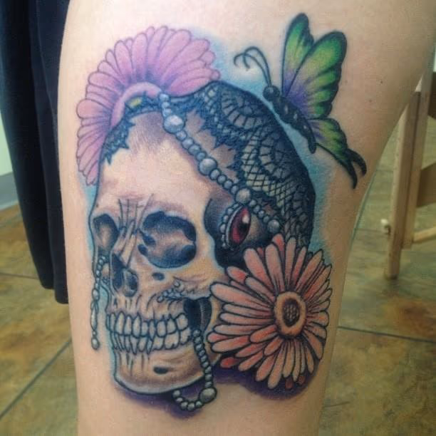 lace skull and flowers