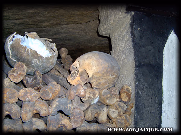 Catacombs 6