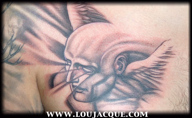 Angel figure on Chest