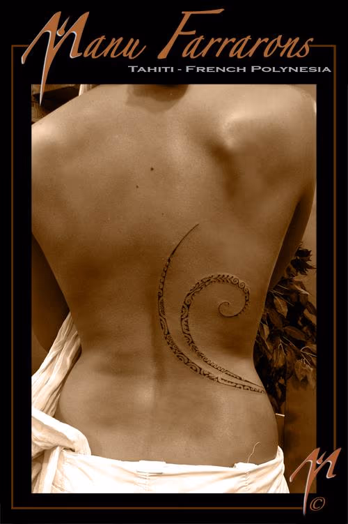 Thin feminine flow of patterns